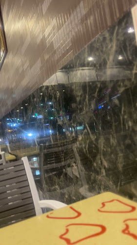 البطريق - الضيافة