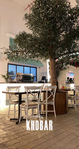 هيلينا بيتزاريا - الضيافة