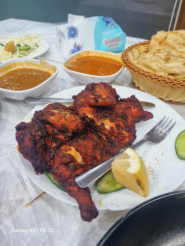 Opinii despre Zafran Malaz Restaurant , مطعم زعفران الملاز în الرياض - الضيافة