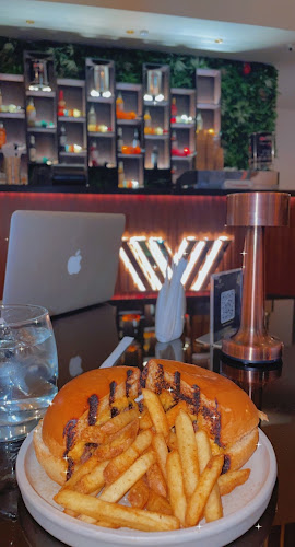 Comentarii opinii despre لاونج البيت الابيض