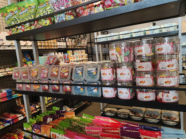 حي, الشارع التجاري، الراكة الجنوبية، شارع خالد بن الوليد، الراكة الشمالية، الدمام