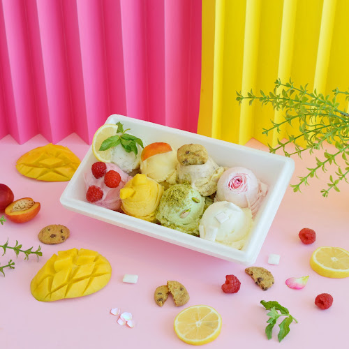 نقطة آيس كريم جيلاتو