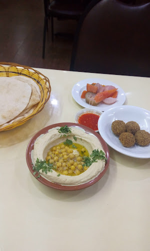 C4RF+2RV، شارع الملك سعود بن عبدالعزيز، المزروعية، الدمام 32414