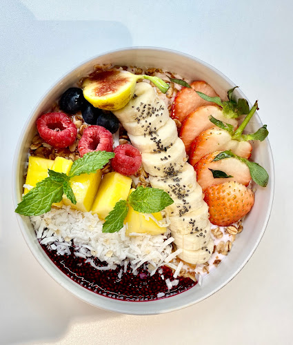 Opinii despre موماز în الدمام - الضيافة