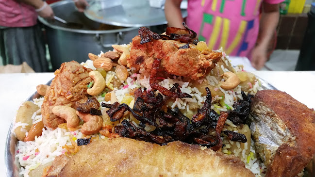 مطعم ركن الحضارم للأسماك - الضيافة