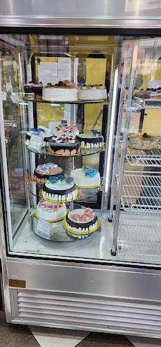 الاتجاه الحر حلويات و فطائر - الرياض