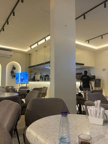 Opinii despre شاي وقهوه البستان în الرياض - الضيافة