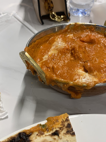 Opinii despre مطعم كاري ليف للأكلات الهندية în المدينة المنورة - الضيافة