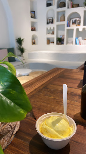 سكلي آرتيزان آيسكريم - الضيافة