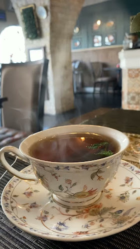 Comentarii opinii despre LaFamiglia Bistro Cafe لافاميليا بيسترو كافيه