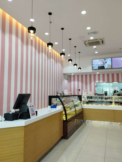 Mille Feuille Bakery ميل فوي بيكري