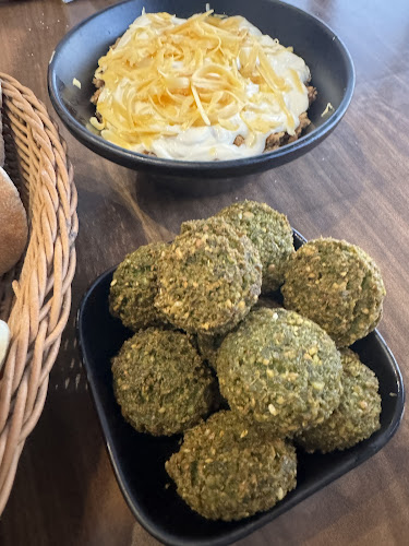 Opinii despre مطعم مشراق în أبها - الضيافة