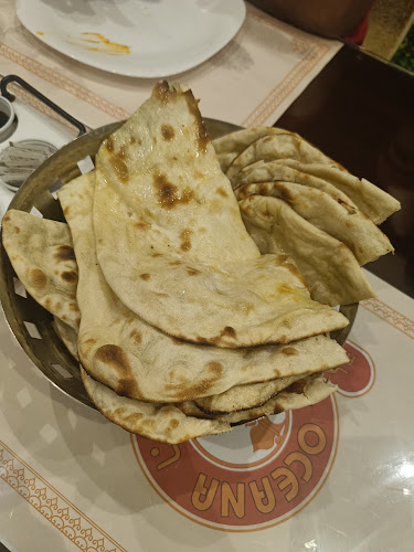 Opinii despre مطعم ومقهى اوشيانا în الدمام - الضيافة