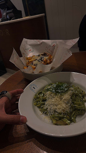 بيتزا بلامن Pizza PLAMEN