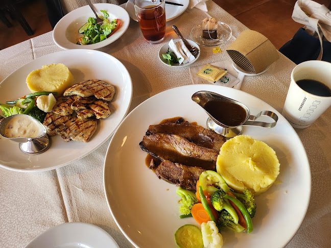 Panache Cafe & Restaurant