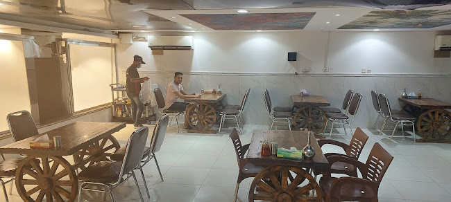 كوخ الكشري - الضيافة