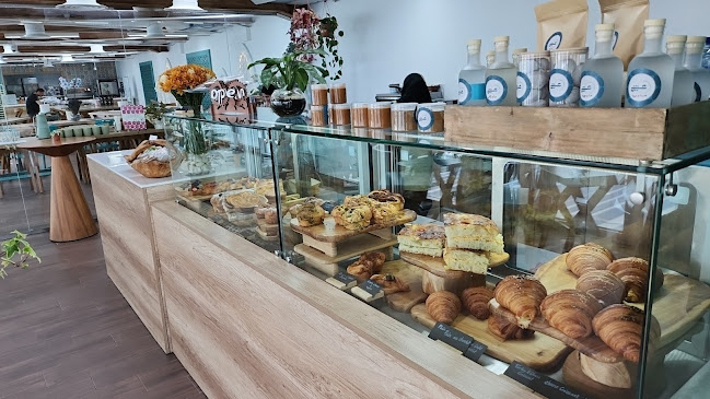 عيش أكاديمي