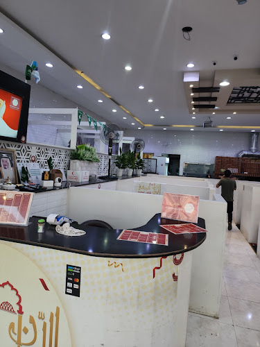 Opinii despre مطعم وفوال الليوان الريفي بيشة în بيشة - الضيافة