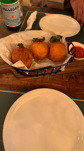 شارع وادي الارطاوي، العليا، الرياض 12212