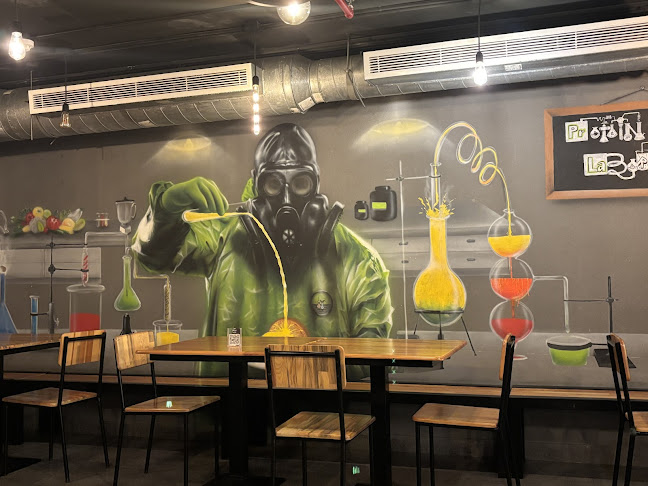 Opinii despre مطعم بروتين لابوراتوري în جدة - الضيافة