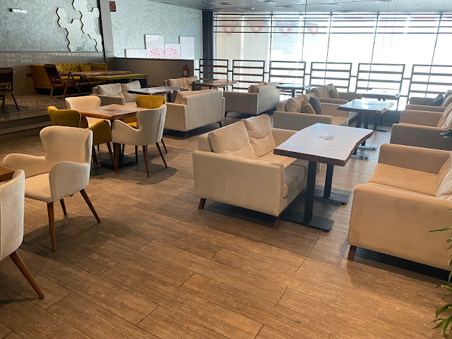 Comentarii opinii despre Castello Coffee Khalidiyah || قلعة البن الخالدية