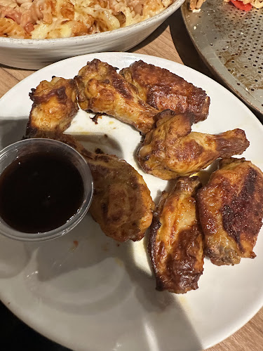 بيتزاهت - الضيافة