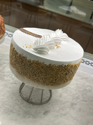 ايين - الضيافة