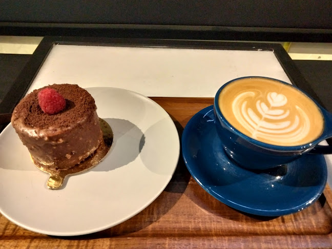 Ali bin abi talib, الجامعيين، الدمام 32254