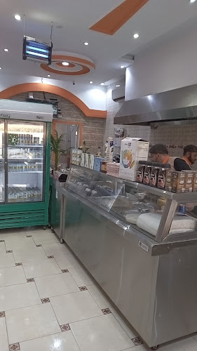 بوفية القارات الذاتية للوجبات السريعة