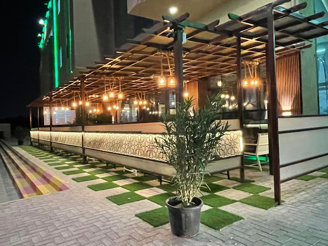 مقهى الفرسان الراقي