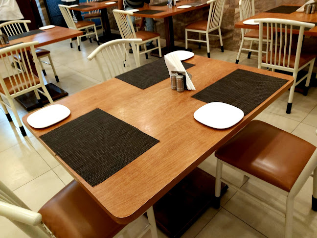 مطعم زيتون الشرق - الضيافة