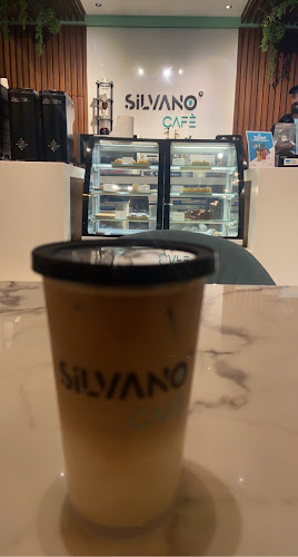 Comentarii opinii despre Silvano Cafe