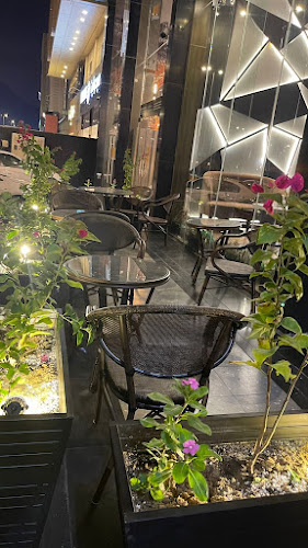 روز ستار كافيه - الضيافة