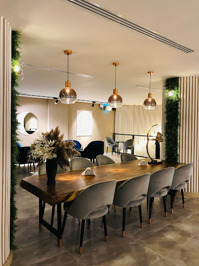 LUGAR CAFE لوقار كوفي