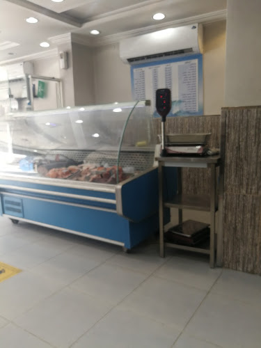 مطعم اسماك ومخبازة الخيمة للمأكولات الشعبية - الضيافة