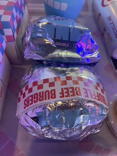 THNDR | ثندر - الضيافة