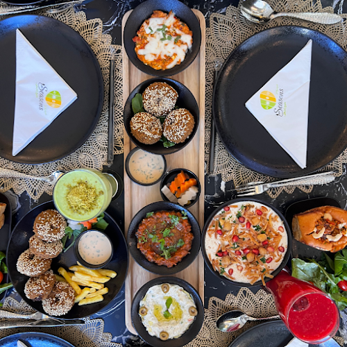 Opinii despre Seasons - مطعم سيزونز în حفر الباطن - الضيافة