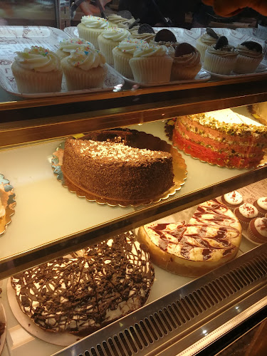 Othaim mall Dhahran Rd الدور الثاني، المبرز 36341