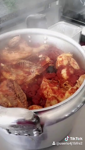 مطاعم مطعم ومندي الديوانية لتقديم الوجبات - الخبر