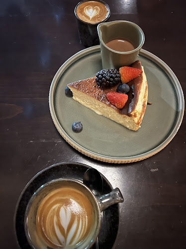 عمَّار كافيه - الضيافة