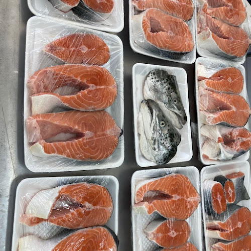 سمكنا أسماك طازجة ومشوي ومقلي - الرياض