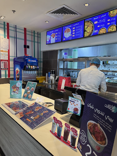 84XV+68H، القصور، الظهران 34245