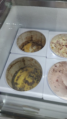 Opinii despre باسكن روبنز în الدمام - الضيافة