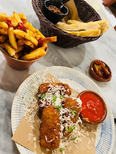 Opinii despre جيمي الايطالي în الرياض - الضيافة