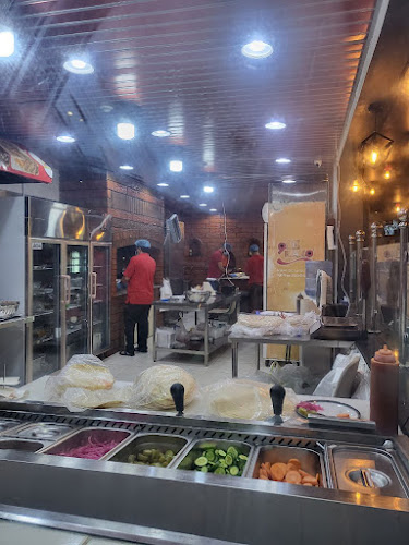 Comentarii opinii despre مطعم معجنات و شاورما الفران الشامي