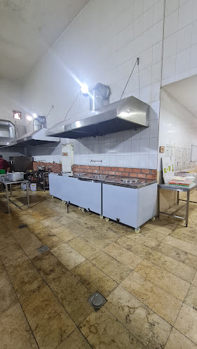 MAKKI CATERING COMPANY -شركة مكي للإعاشة