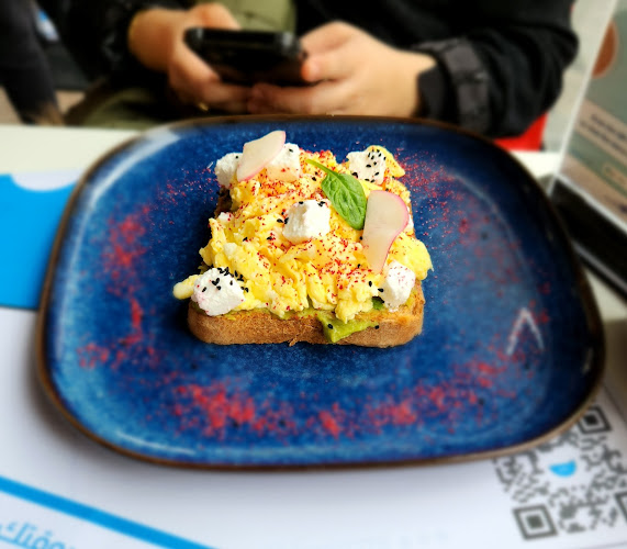 Comentarii opinii despre فطور فارس