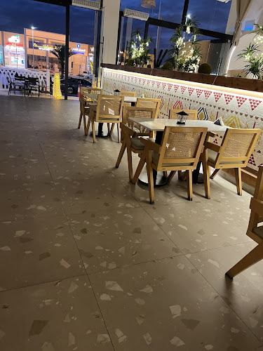 Comentarii opinii despre موليدو كافيه