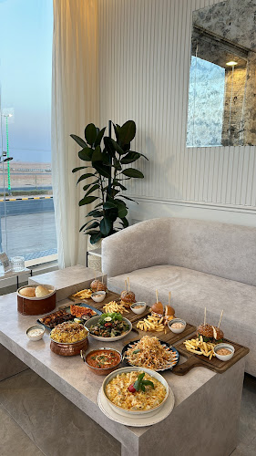 اوليفيرا - الضيافة