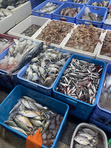 Opinii despre مطاعم الشيخ فهد عيد المزين للأسماك - الحلقه în المدينة المنورة - الضيافة